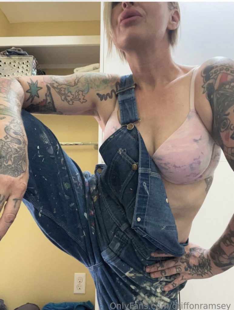 OnlyFans – Griffon Ramsey – Nude