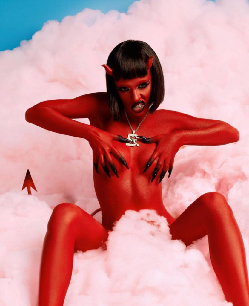 Instagram – Instasamka – Nude