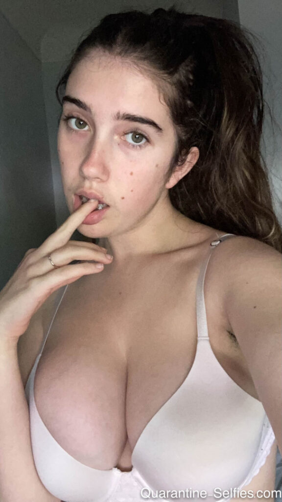 TikTok – Instagram – itsmollyyyrose_again / Molly Rose / Molly Barkasy – Nude