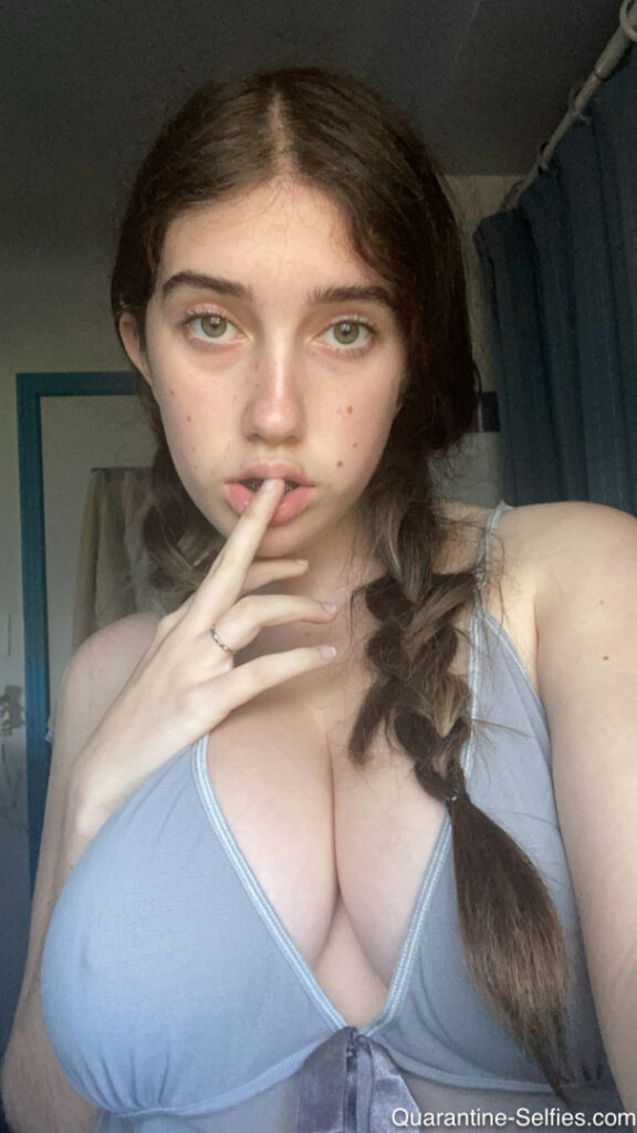 TikTok – Instagram – itsmollyyyrose_again / Molly Rose / Molly Barkasy – Nude