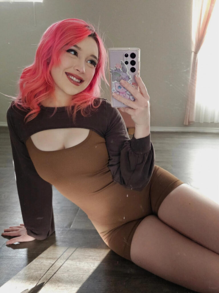 Twitch – Itsqueenmanda – Nude