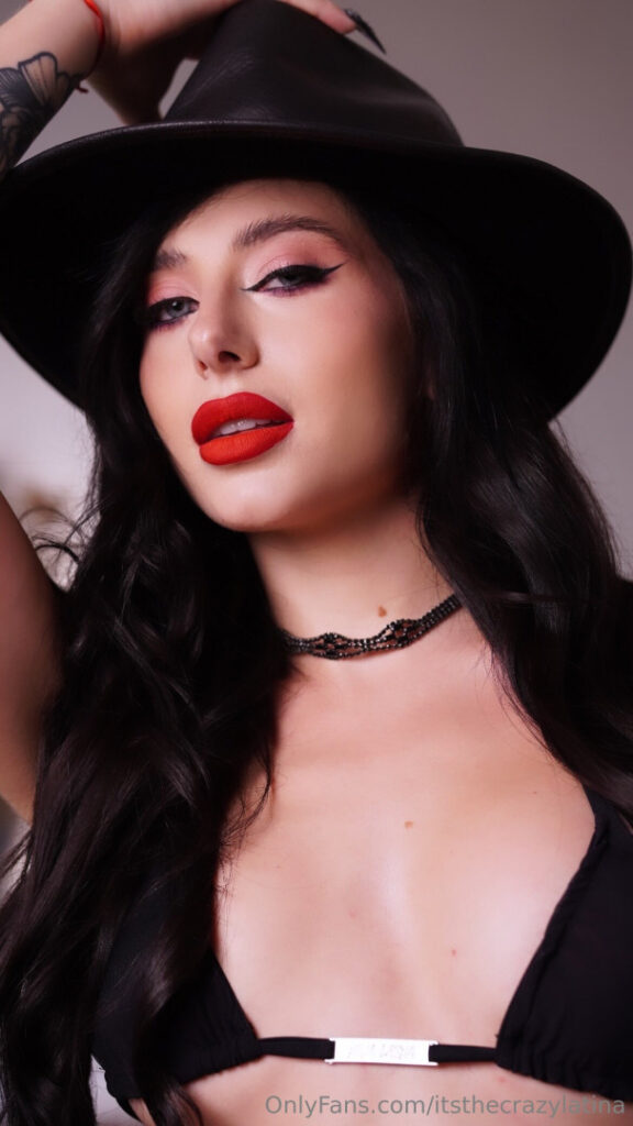 OnlyFans – Latina – itsthecrazylatina – Daniela Sofia Bragagnolo AKA Nanu – Nude