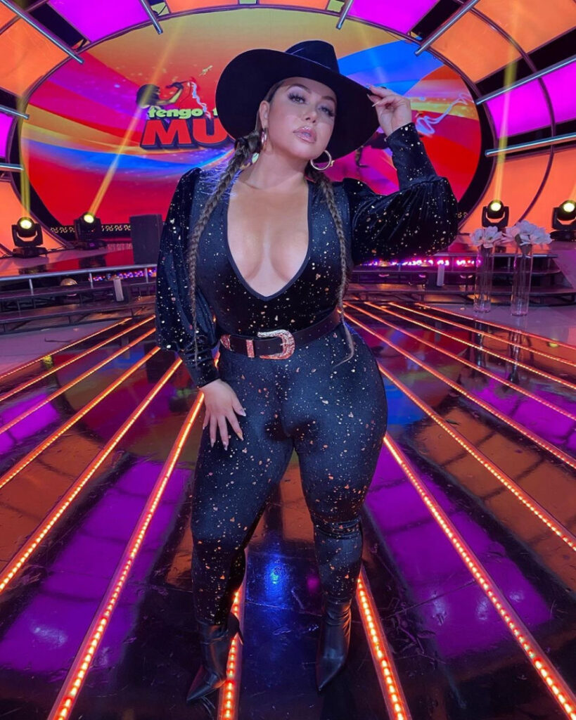 Celeb – T H I C C – Latina – Janney Marín Rivera/Chiquis – Nude