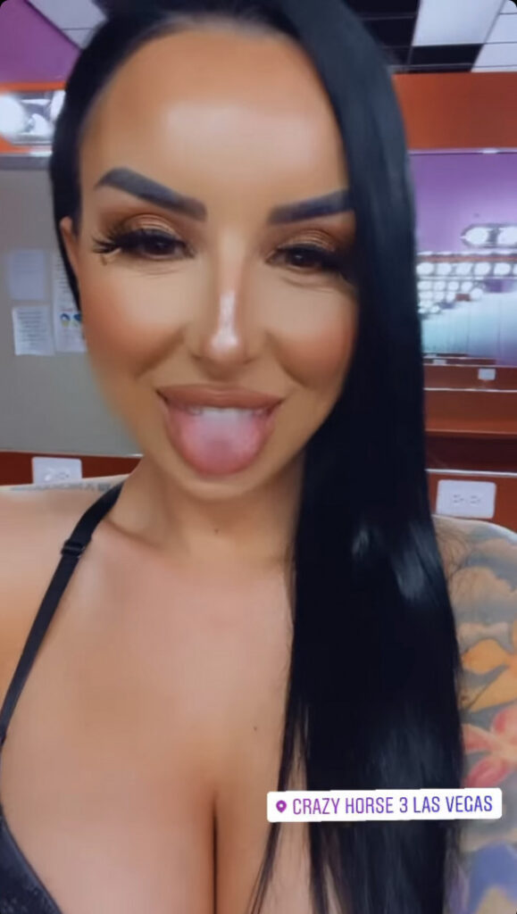 OnlyFans – Instagram – Snapchat – Jennifer Marie Trottier Jennmarie_LV – Nude