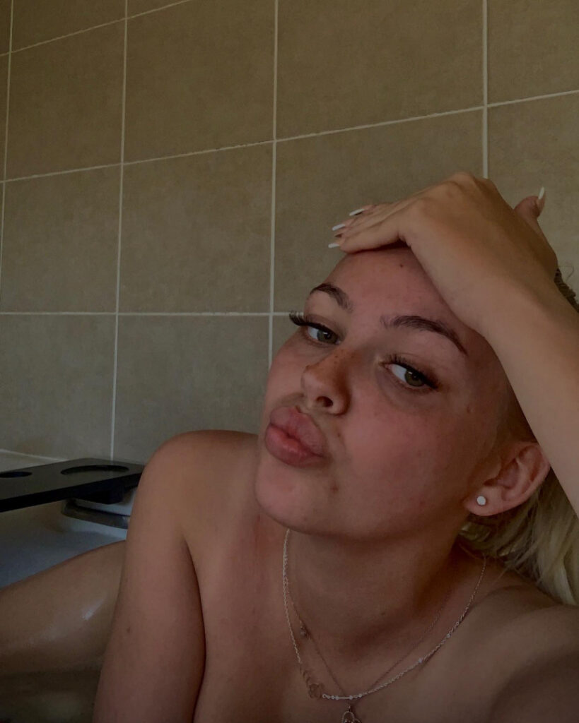 TikTok – Instagram – jersxo / jers.xx / jxst.jerseicle – Nude