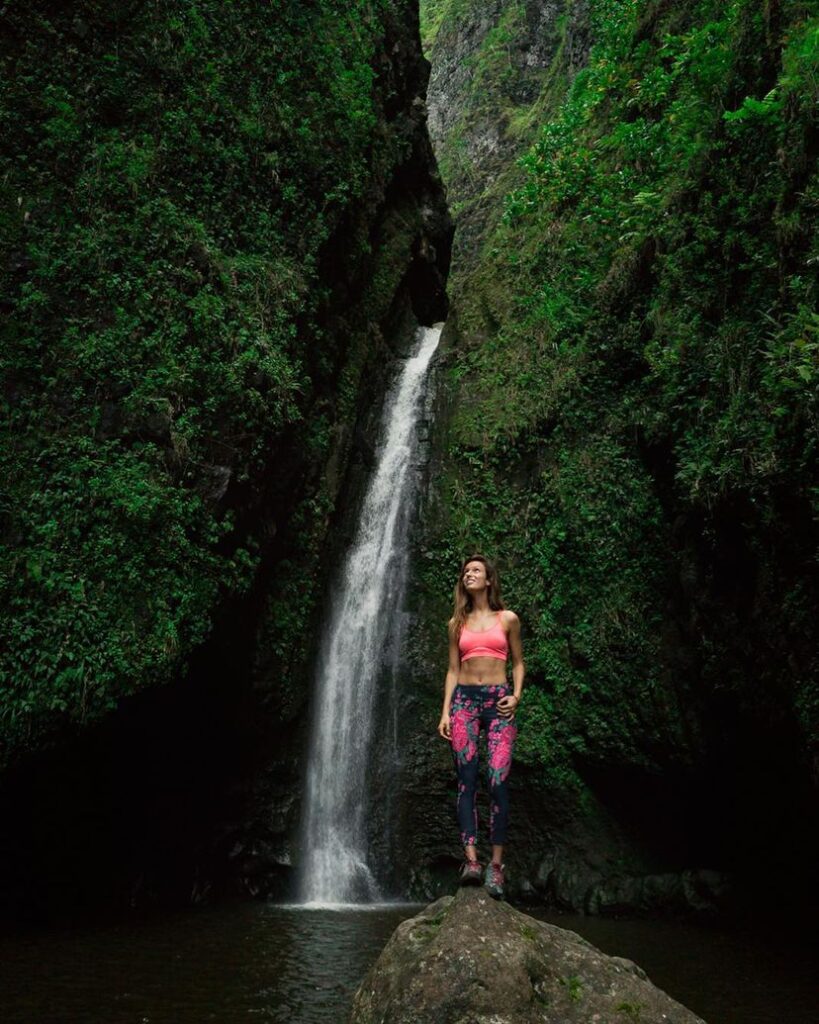 Instagram – Jess Dales | jess.wandering – Nude