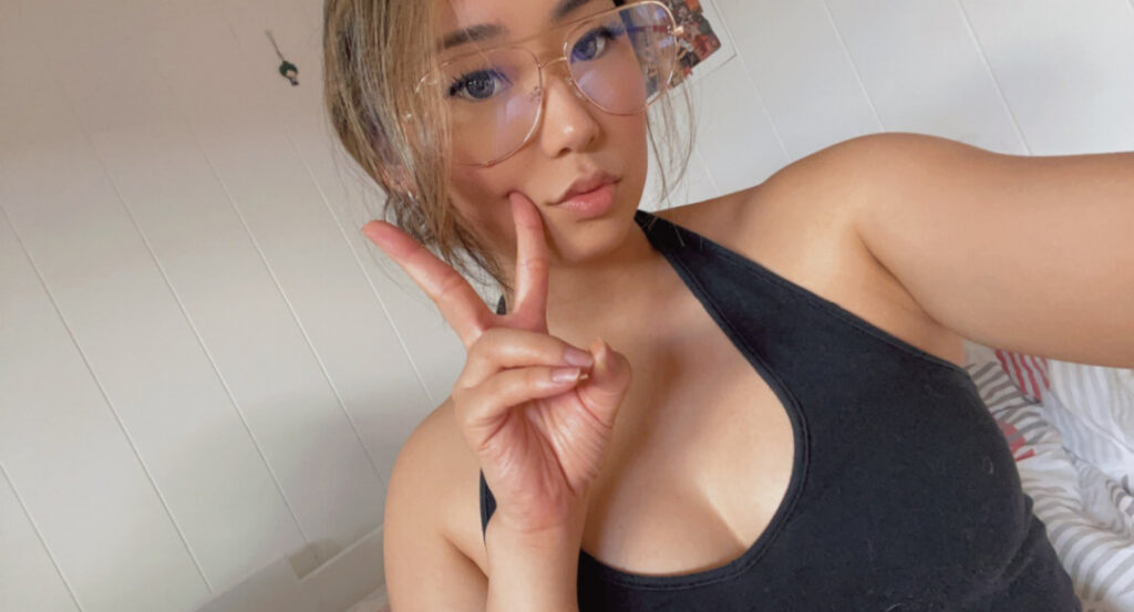Twitch – Asian – Juziis – Nude