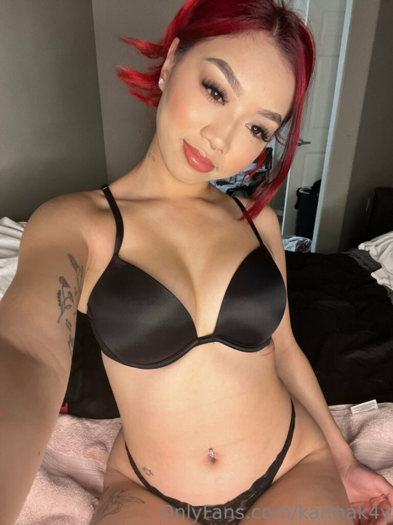 OnlyFans – Petite – Asian – karmak4y | Milkteakitty | Spoiledkitt4n | Kell.ie – Nude