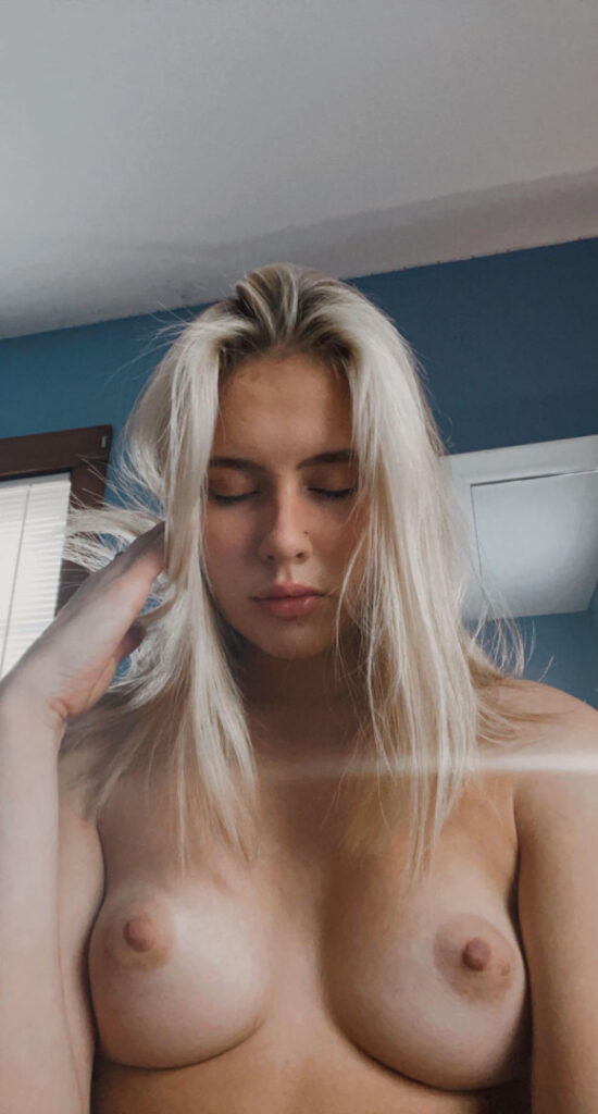 OnlyFans – Reddit – Katbbg / Katherine_blck – Nude