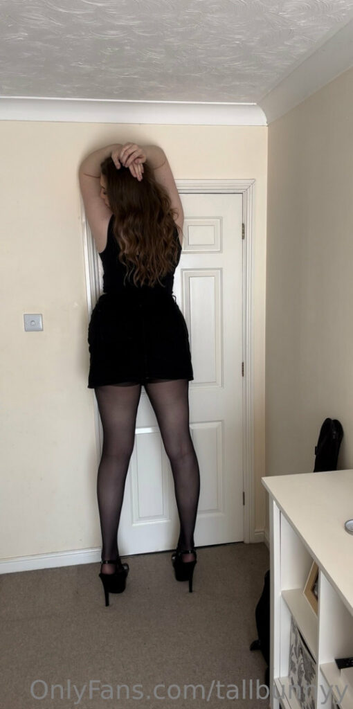 OnlyFans – Katie Woolls / Tallbunnyy / bunnykt / kaatie.lou – Nude