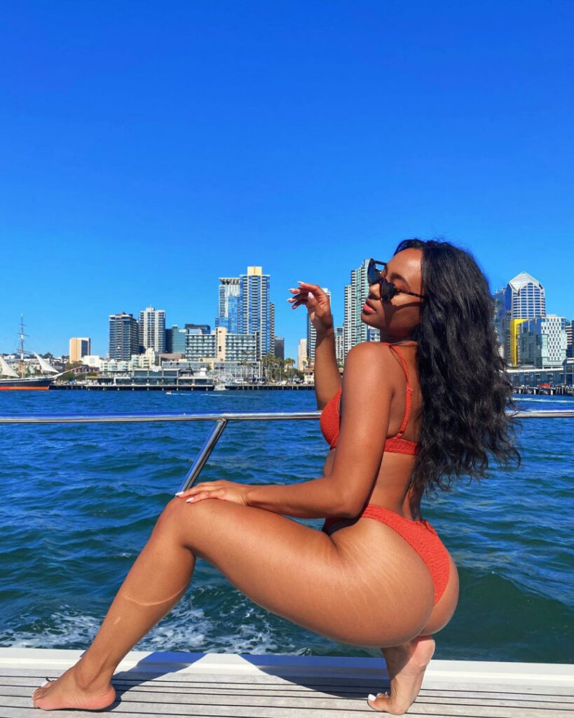 TikTok – Instagram – Ebony – Kayla Nicole – Nude