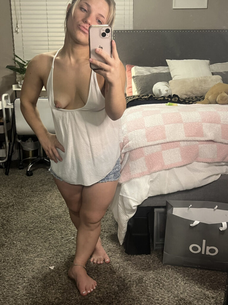 OnlyFans – Kiki Peach – Kiki Sawyer – lilmisskiki – Nude