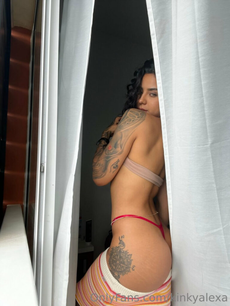 OnlyFans – Latina – Kinkyalexa – Nude