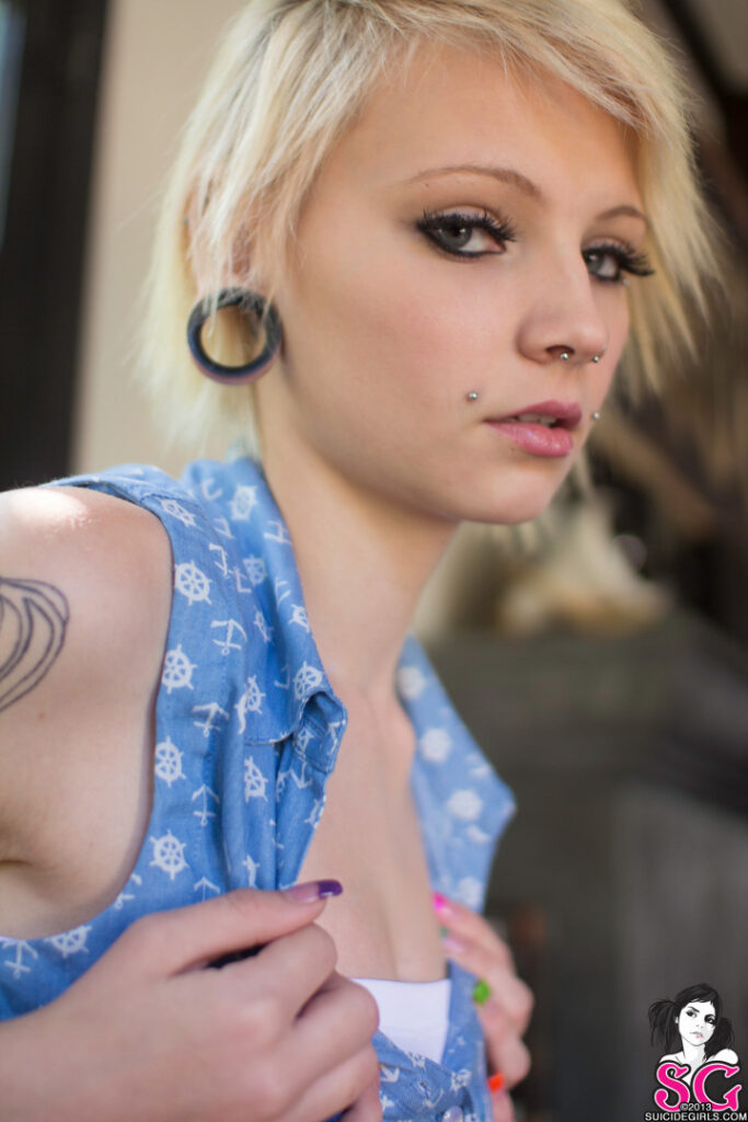 Suicide Girls – Kirbee – Nude