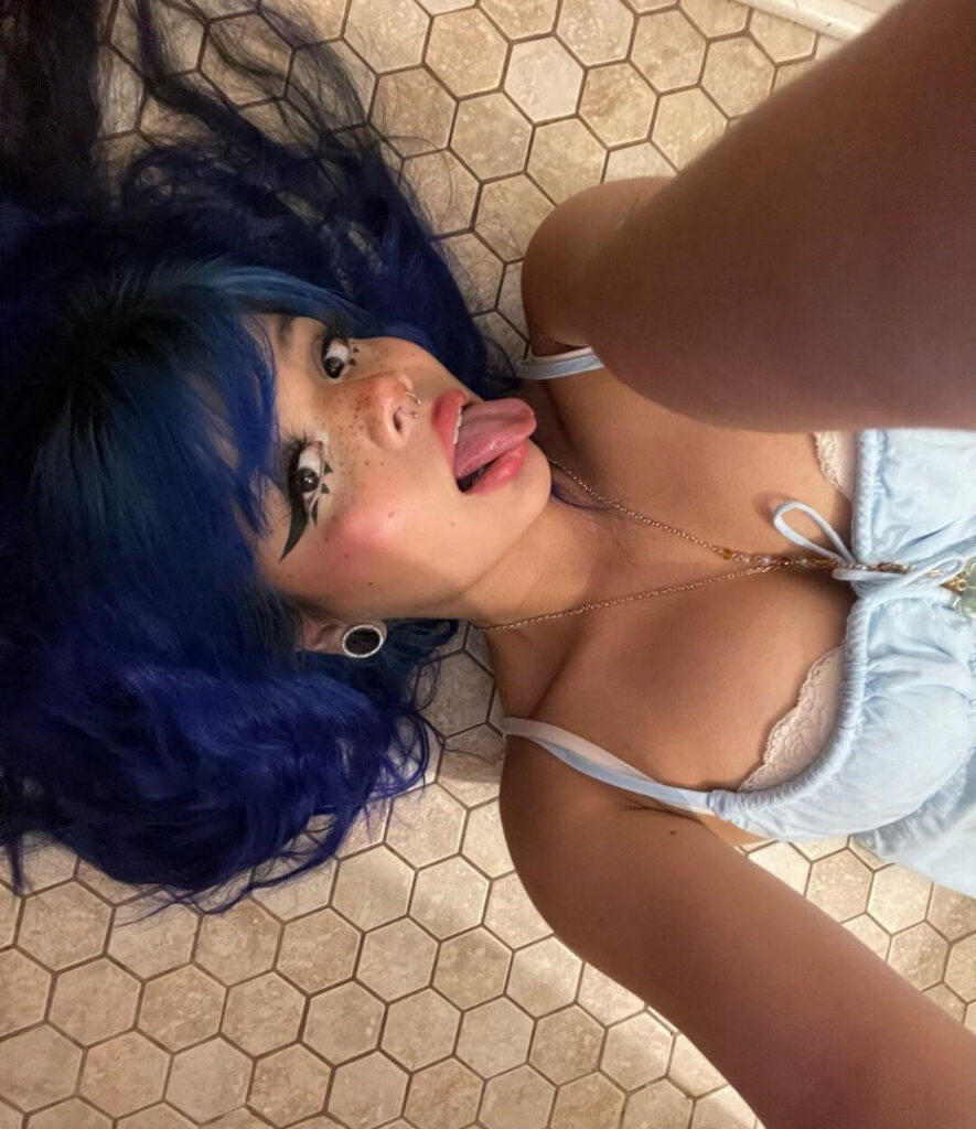 OnlyFans – Kittyvanity69 candy_vanity69 – Nude