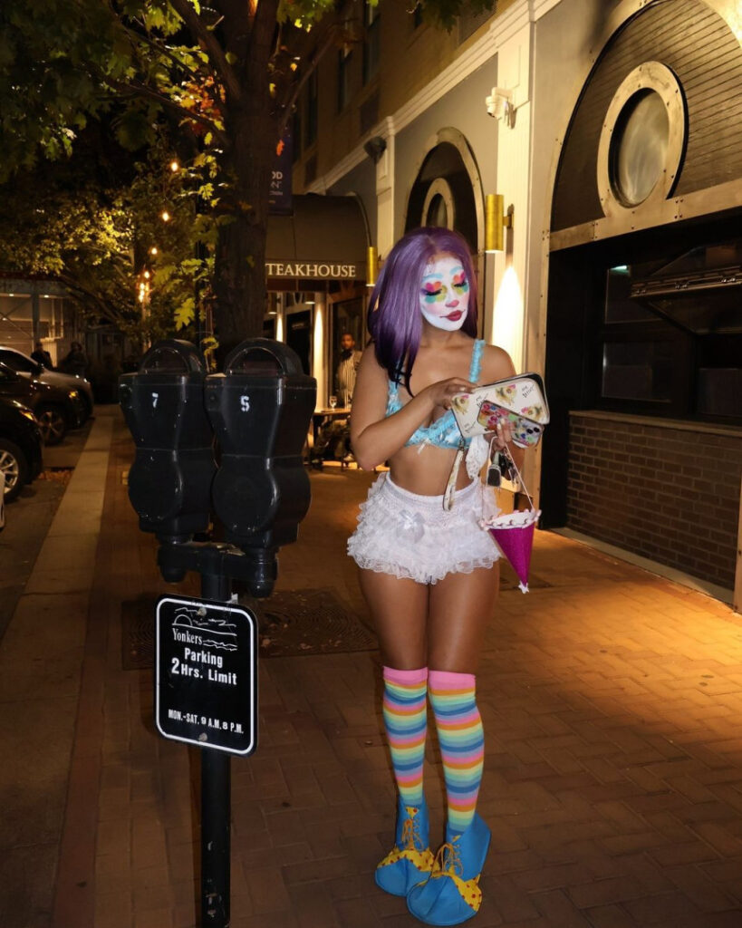 Instagram – Kylie Gesualdo – Nude