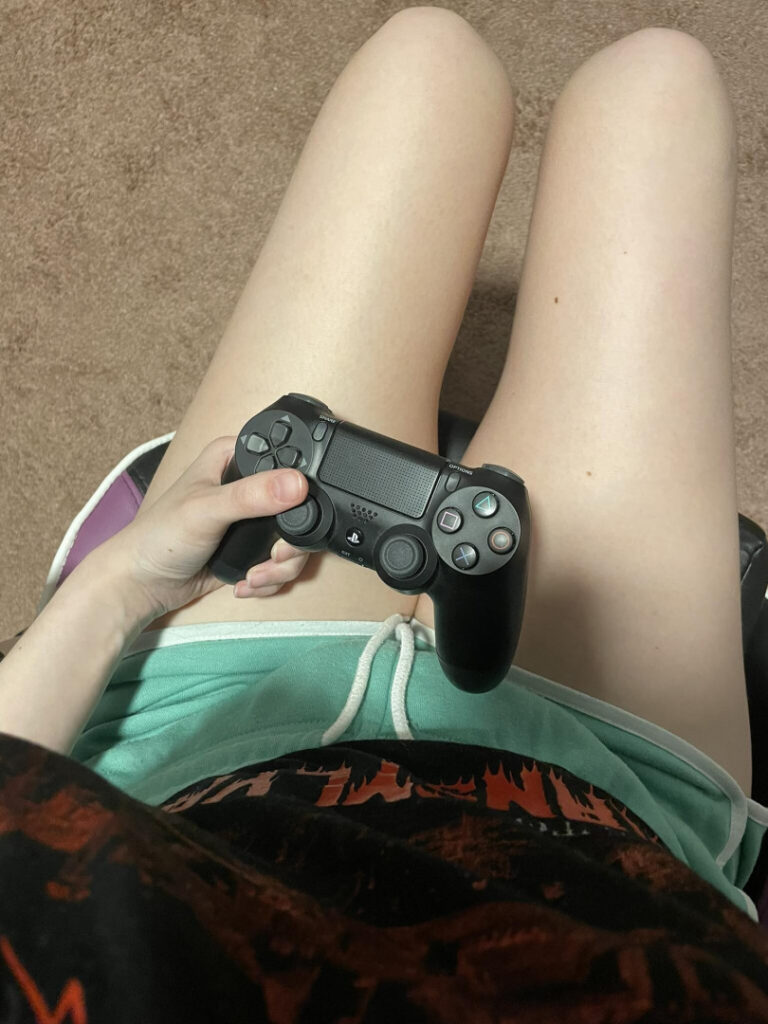 OnlyFans – Kyra Wild – Nude