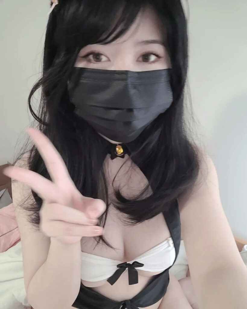 OnlyFans – Asian – kyubunx / kyubunxx – Nude