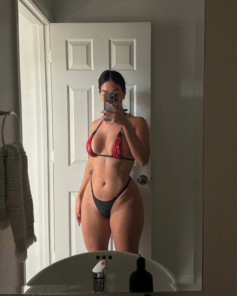 Instagram – OnlyFans – Lety Villalvazo – Nude