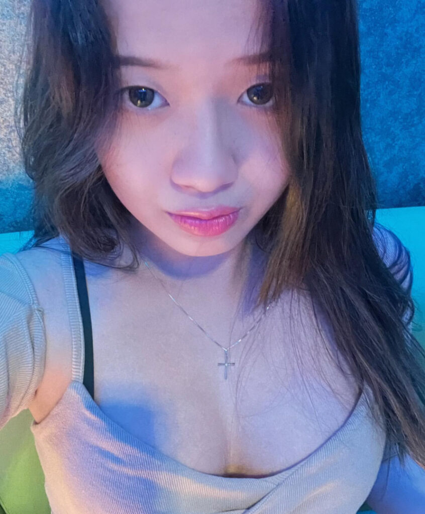 Twitch – Ko-fi – Asian – littlemehmeh – Nude