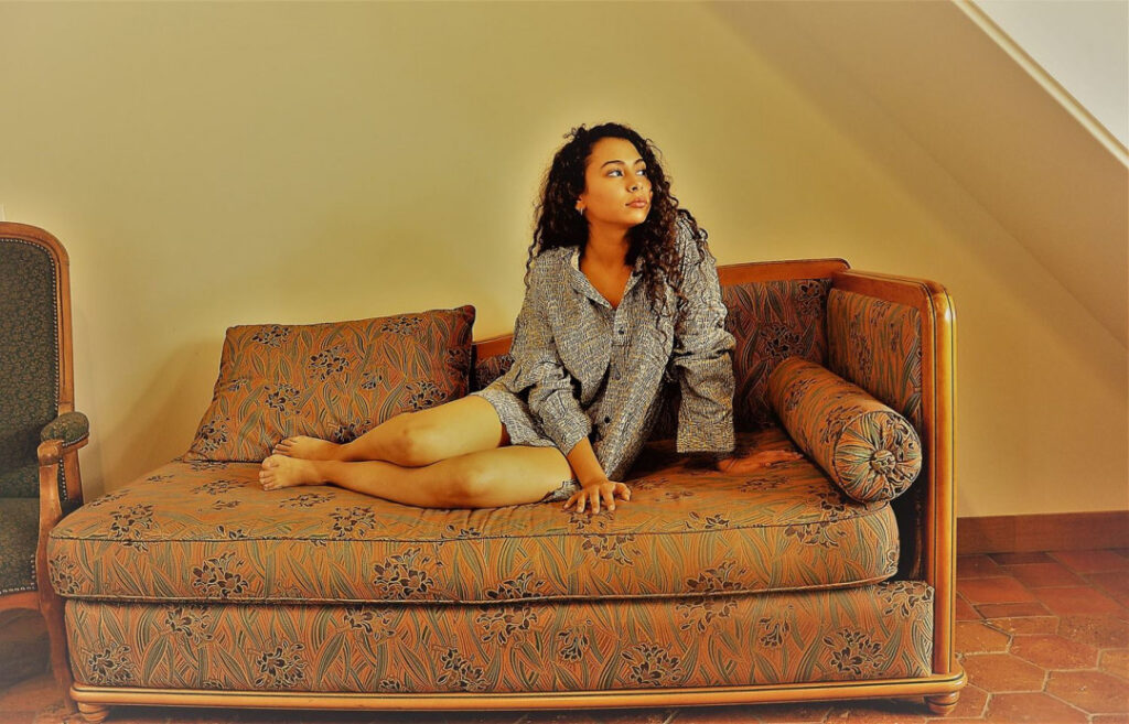 OnlyFans – Teen – Ebony – Luonia / louloutedjm / LauraHadj – Nude