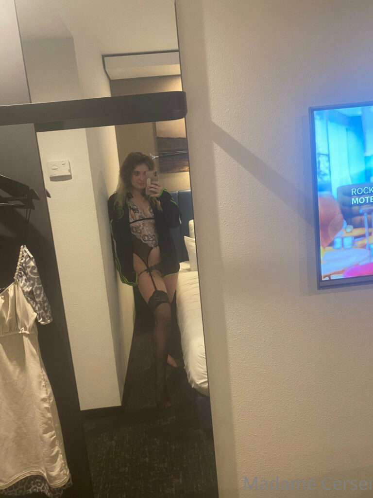 OnlyFans – Madame Cersei / Madamecersei / ynwatp – Nude