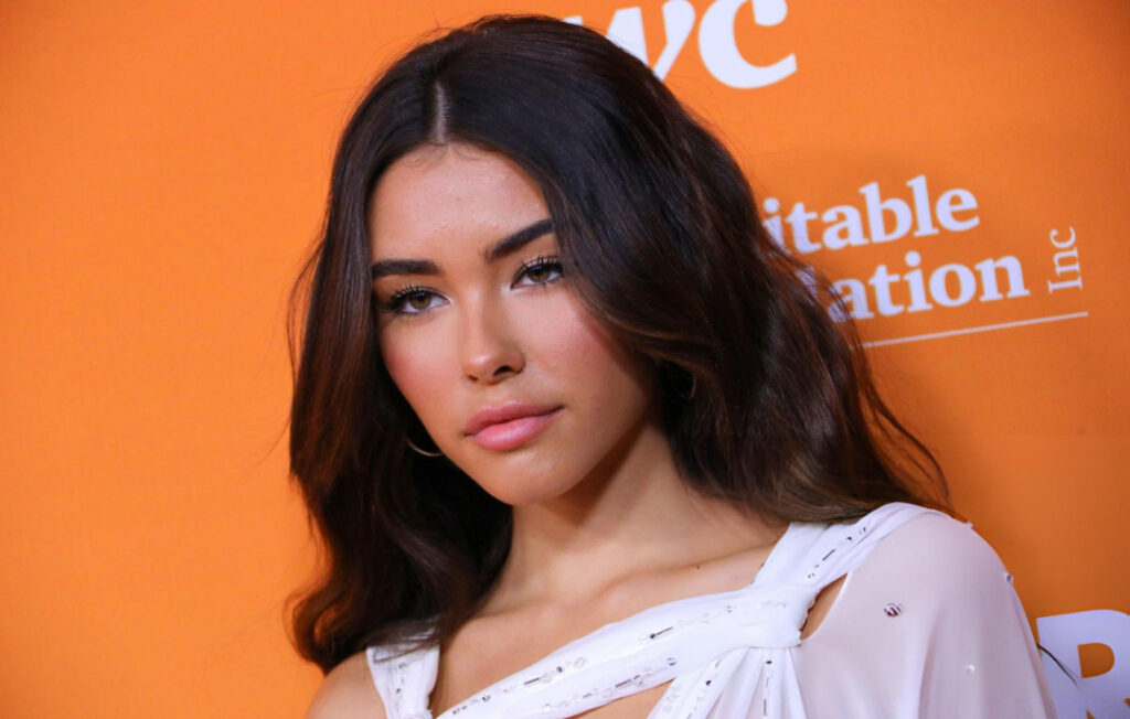 Celeb – Madison Beer – Nude