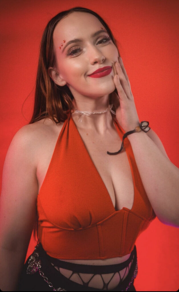 Instagram – Maria Azpiri – Nude