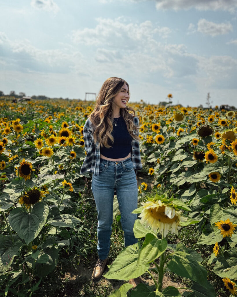 Youtube – marzz / marzzzzy – Nude