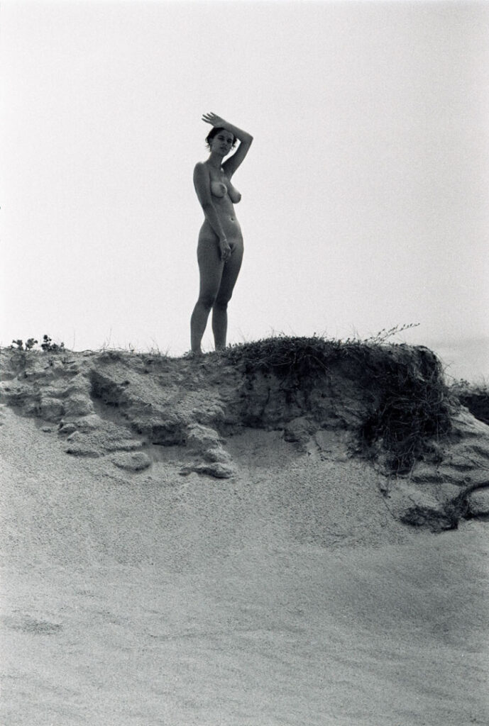 Instagram – Maya Marguerite – Nude