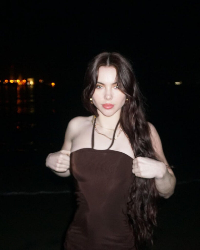 TikTok – Celeb – McKayla Maroney – Nude