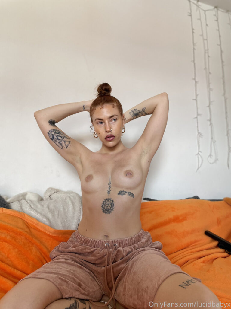 OnlyFans – T H I C C – Megan / LucidBaby / lucidbabyx / lucidbabyxo – Nude