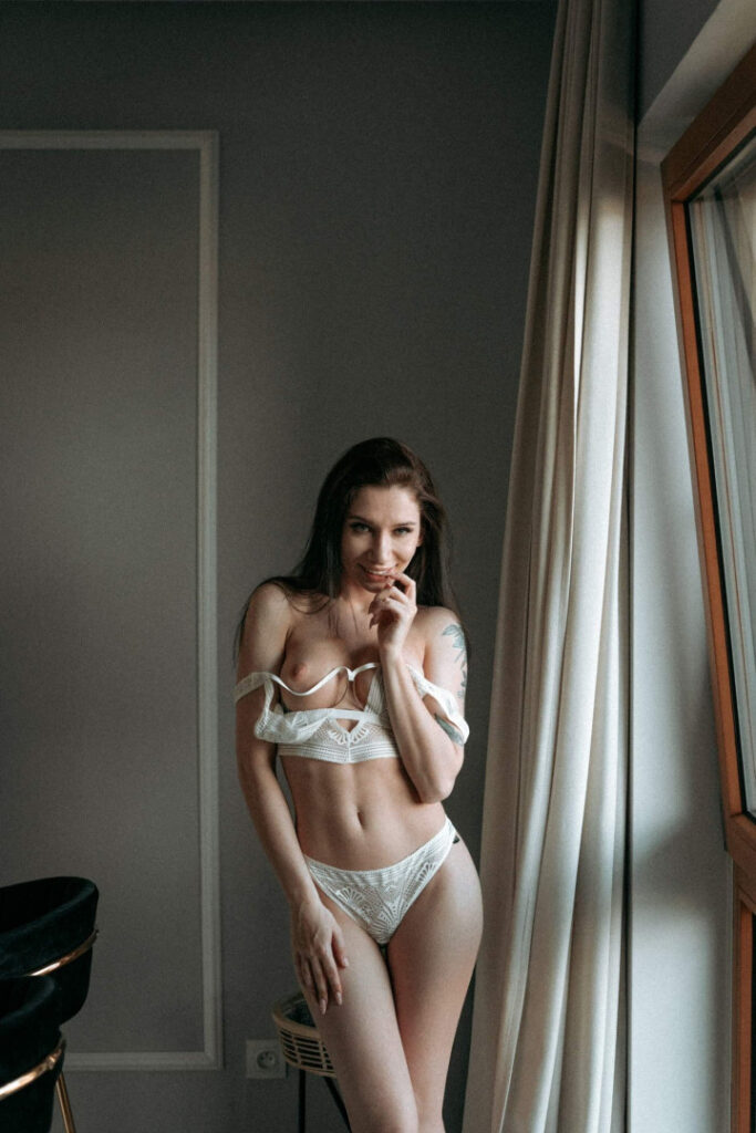 OnlyFans – Meneliza/Modeliza – Nude