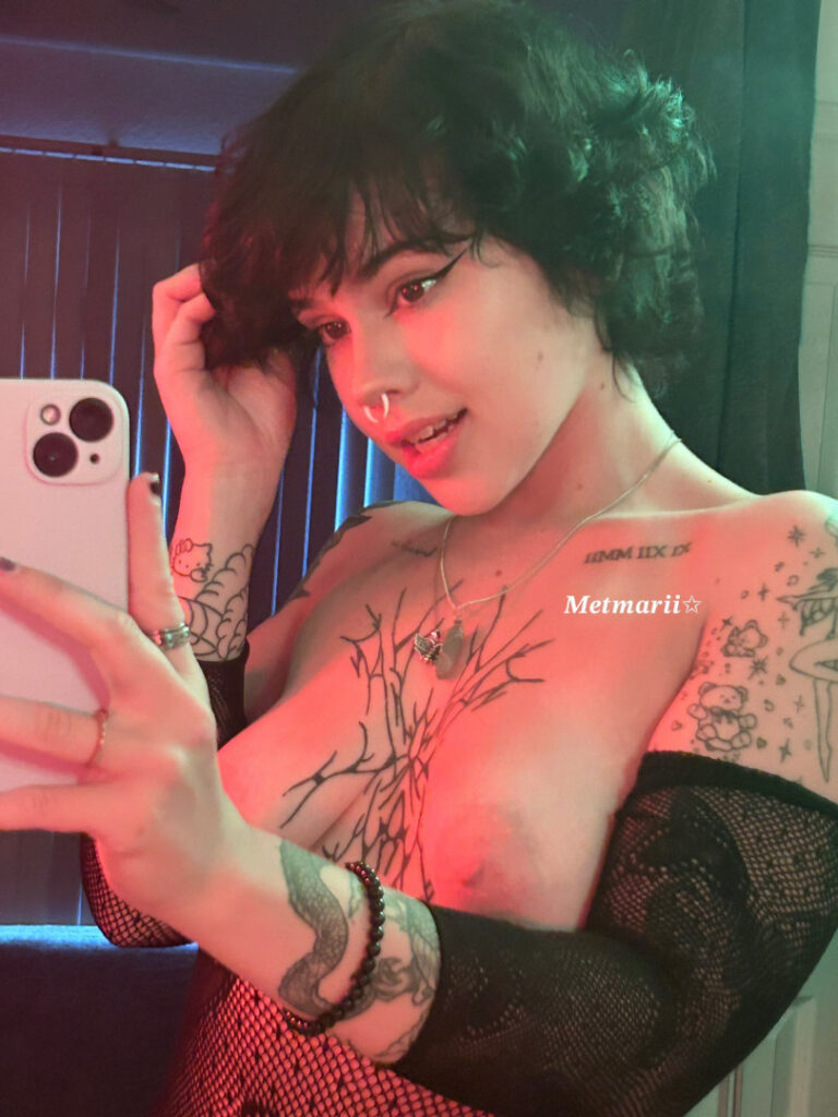 OnlyFans – metmarii / mariegutizsy – Nude