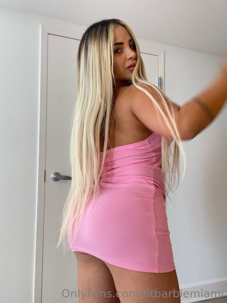 OnlyFans – Mia Rivero – fitbarbie90 – Nude