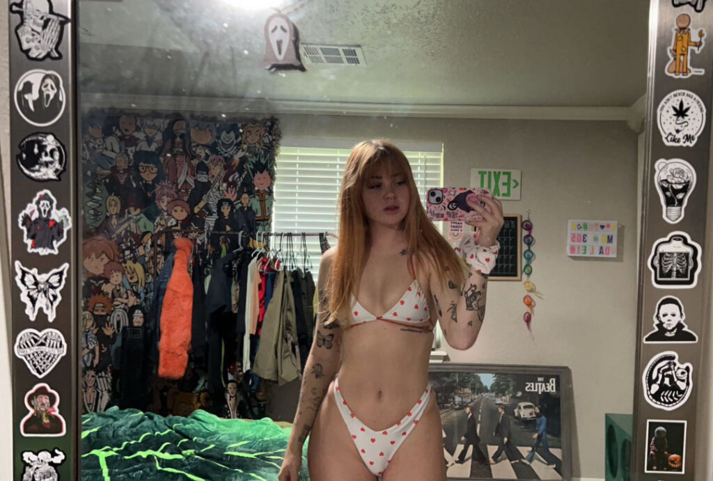 OnlyFans – TikTok – Fansly – mightbemadison – Nude