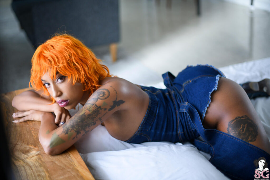 Suicide Girls – Milloux – Nude