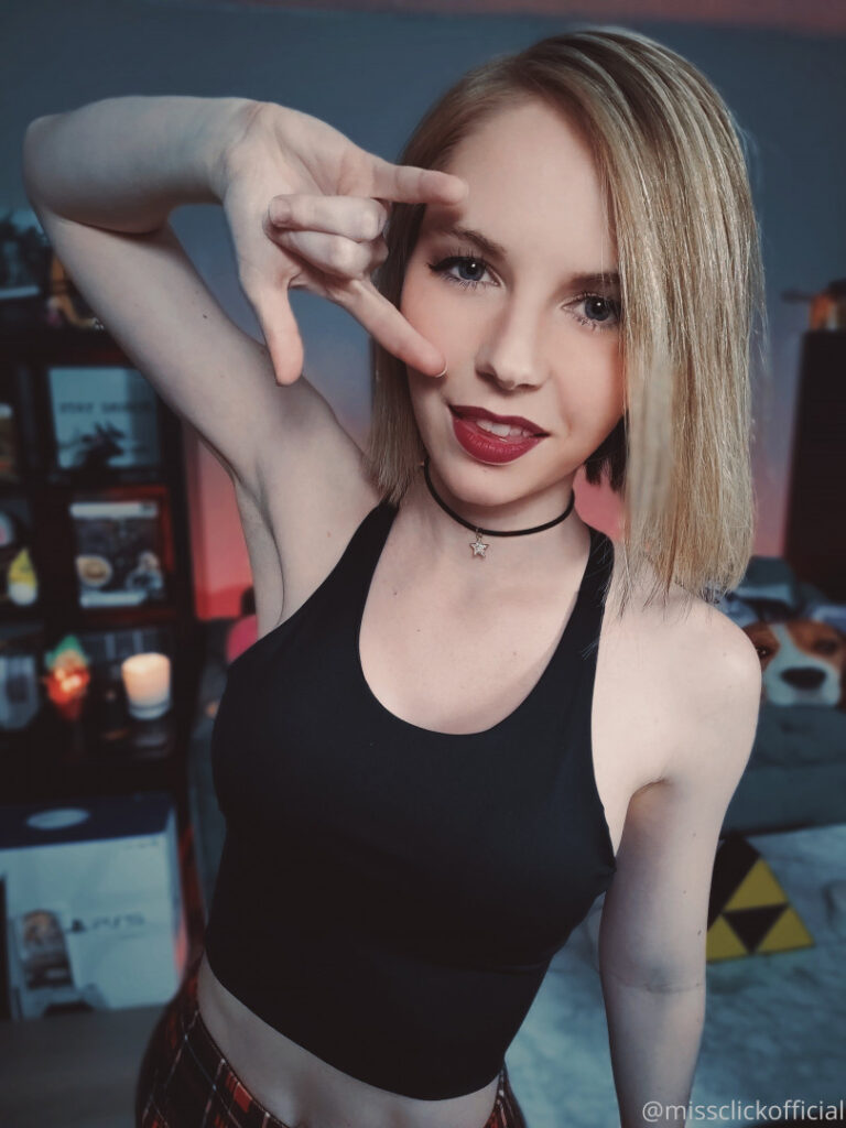 Twitch – OnlyFans – Petite – MissClick – Nude