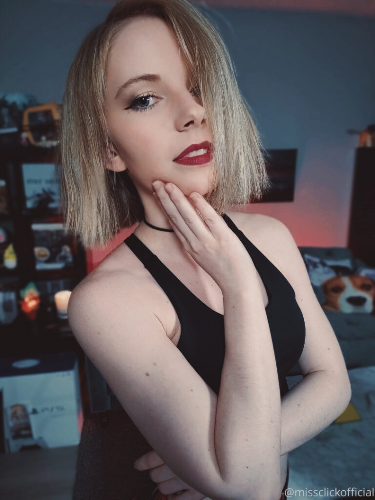 Twitch – OnlyFans – Petite – MissClick – Nude