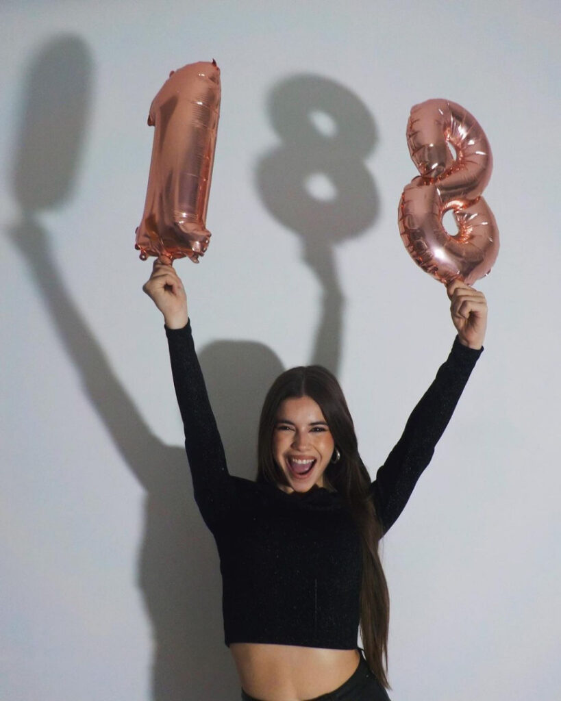 TikTok – Teen – Nadia Vilaplana – Nude