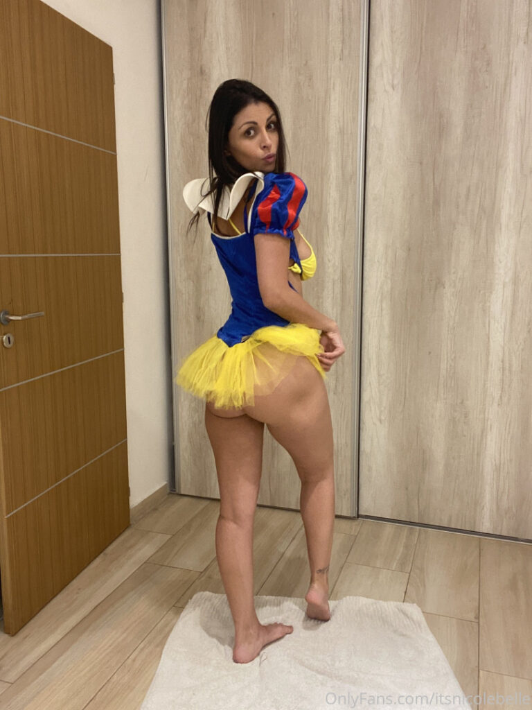 OnlyFans – Nicole Belle / itsnicolebelle – Nude