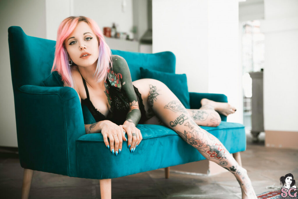 Suicide Girls – Ninaq – Nude