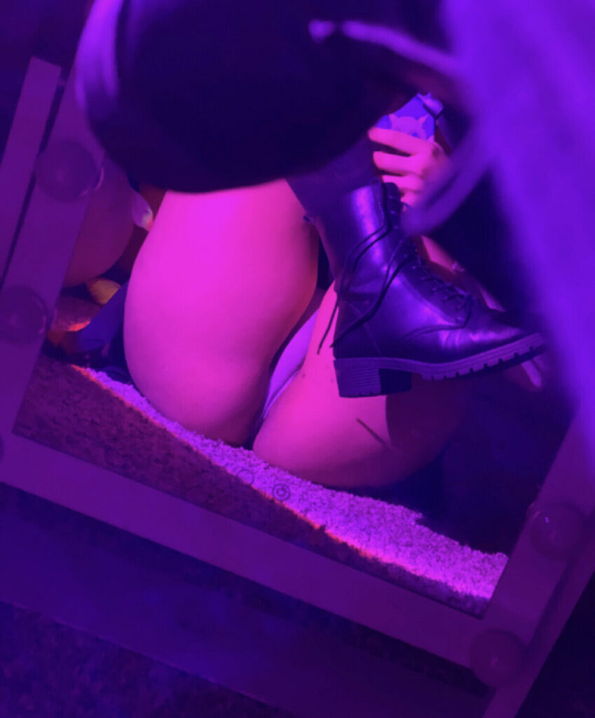 OnlyFans – Nozobae – Nude