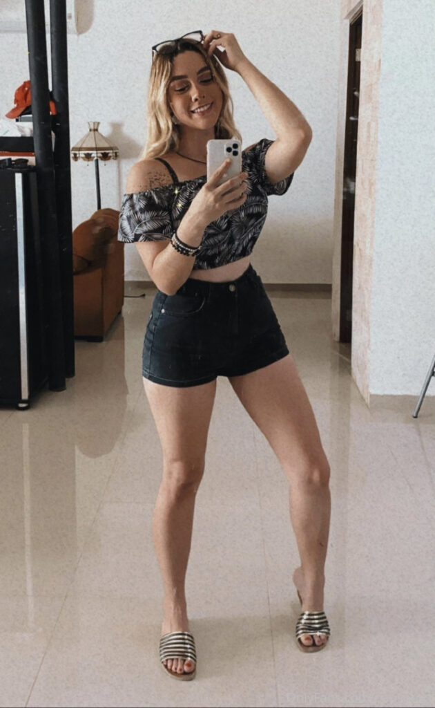 OnlyFans – Latina – PauSoto – Nude