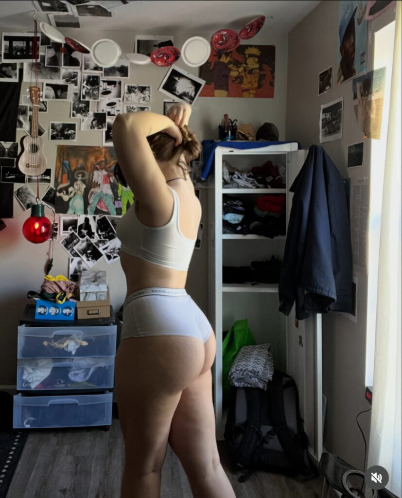 OnlyFans – pleaseohpleaseohplease – Nude