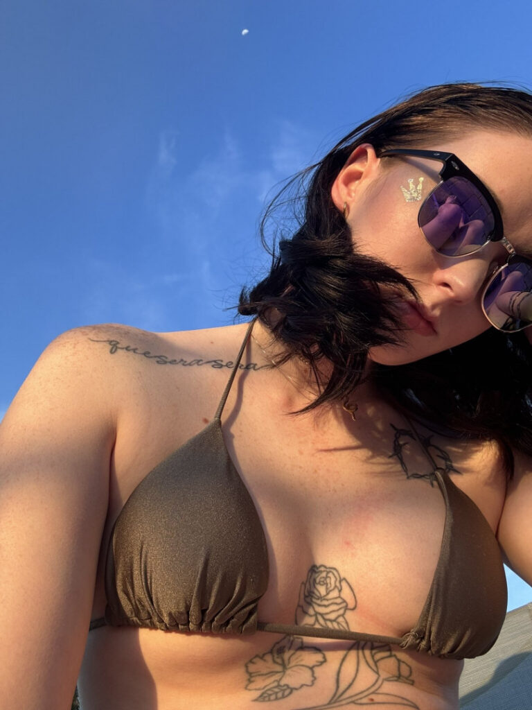 OnlyFans – Instagram – Fansly – Queen_etimy – Nude