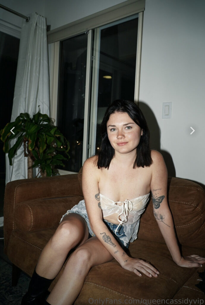 OnlyFans – Queencassidyy/Cassidyyqueen – Nude