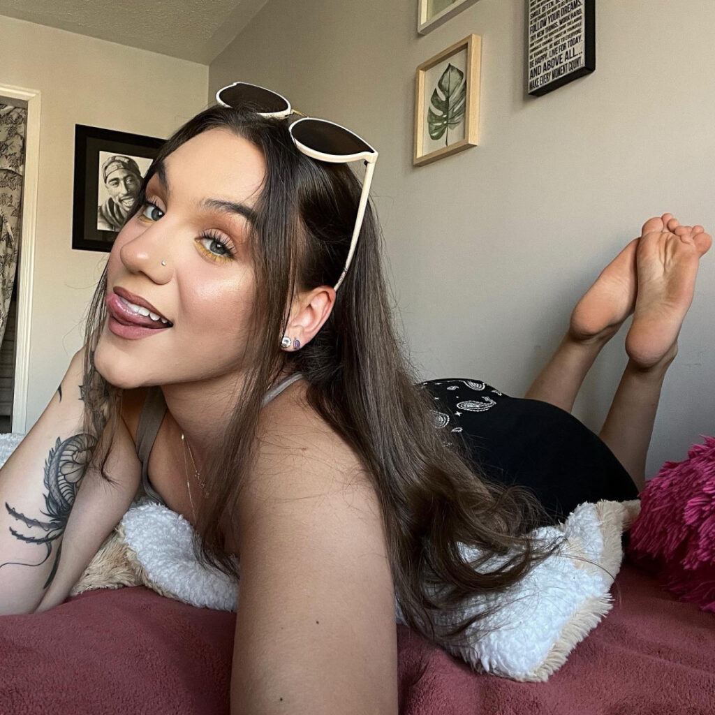 OnlyFans – Feet – QueenZ’sFeet (feetznation) – Nude