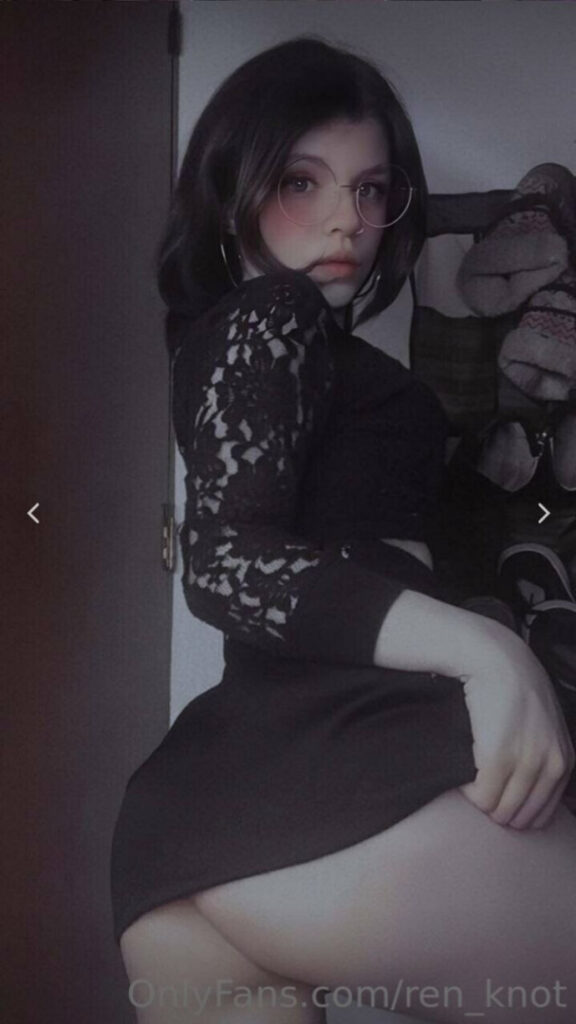 OnlyFans – Petite – ren_knot – Nude