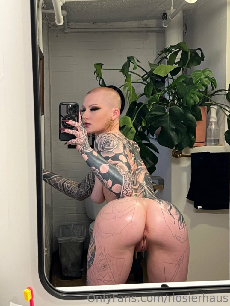 OnlyFans – Rio Sierhaus – Suicide Girl – Nude
